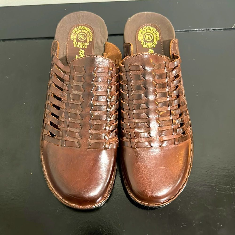 Romano Riley 2 Brown Leather Huarache Style Mules Sz 8.5
